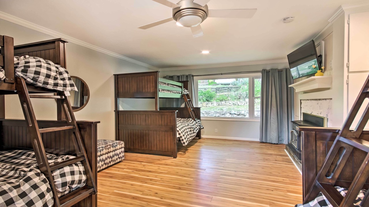 Photo of Bedroom in Tia Juana