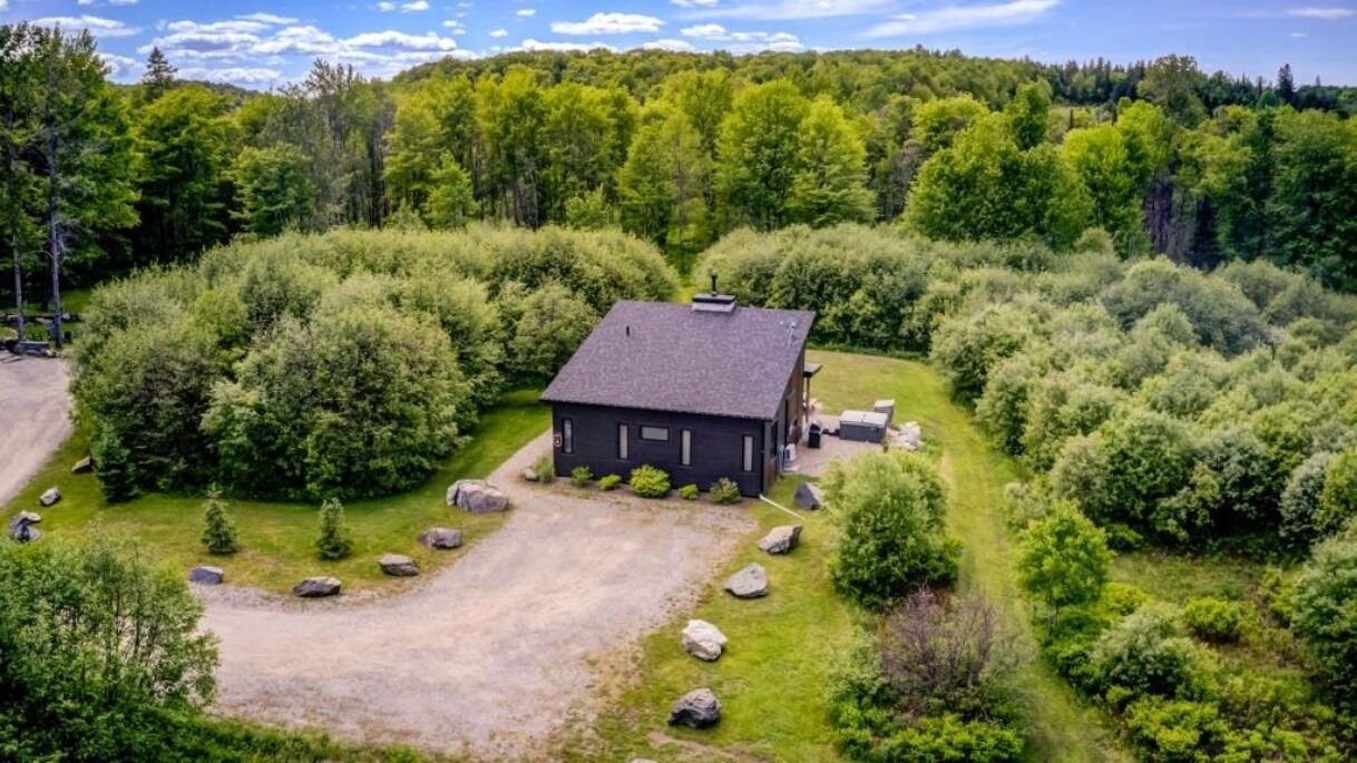 Photo of Outdoor in Cheneville