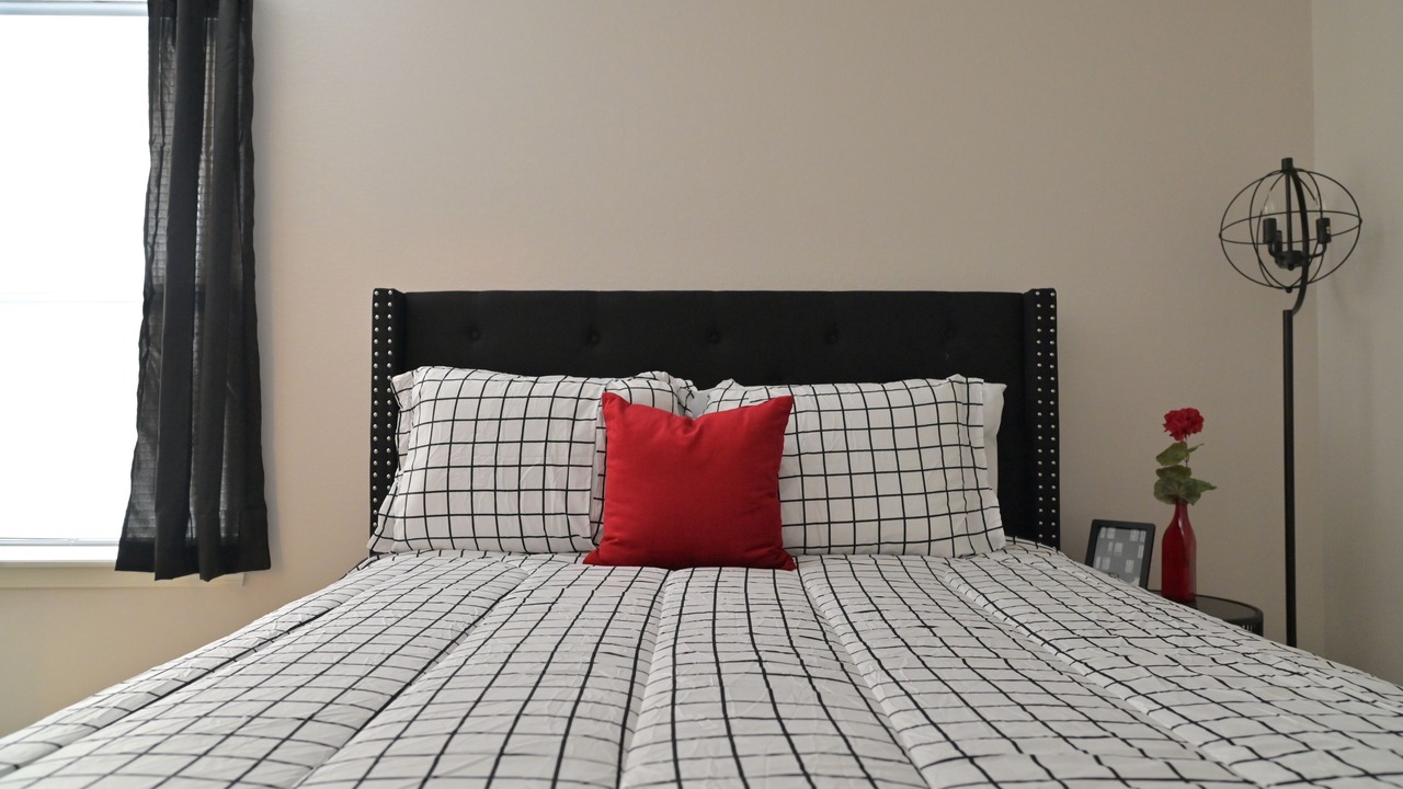 Photo of Bedroom in Shreveport