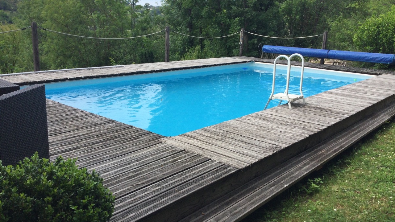 Photo of Outdoor in Camburat