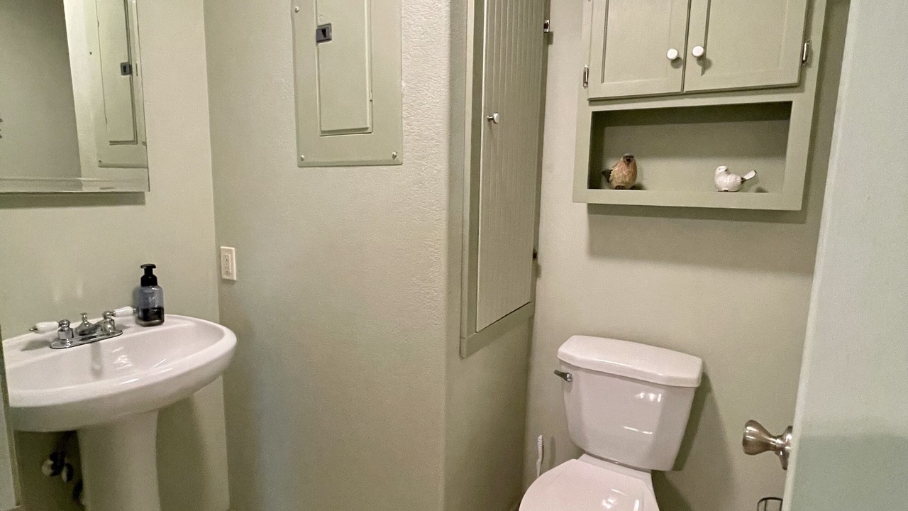 Photo of Bathroom in Hemphill