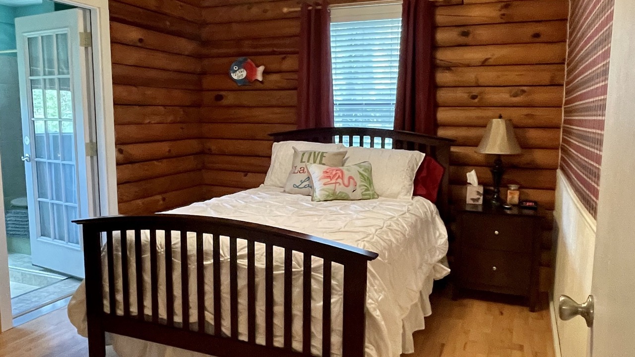 Photo of Bedroom in Hemphill