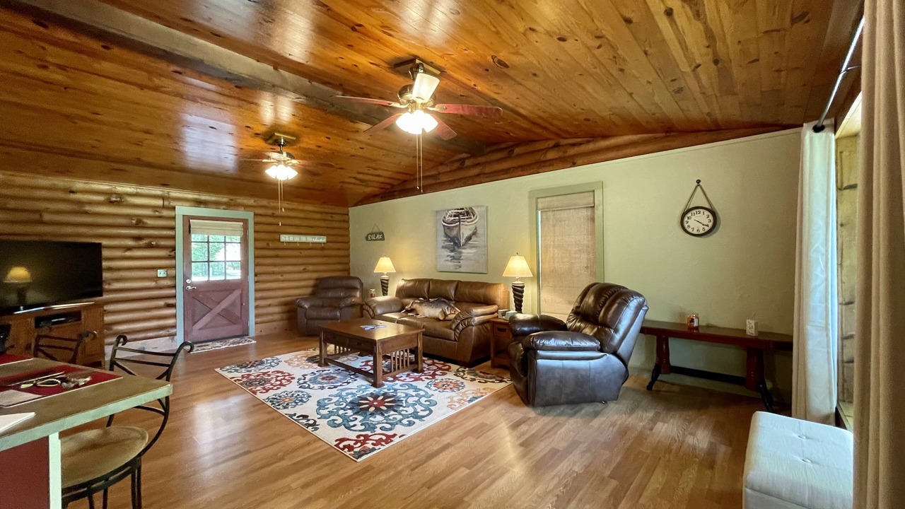 Photo of Livingroom in Hemphill