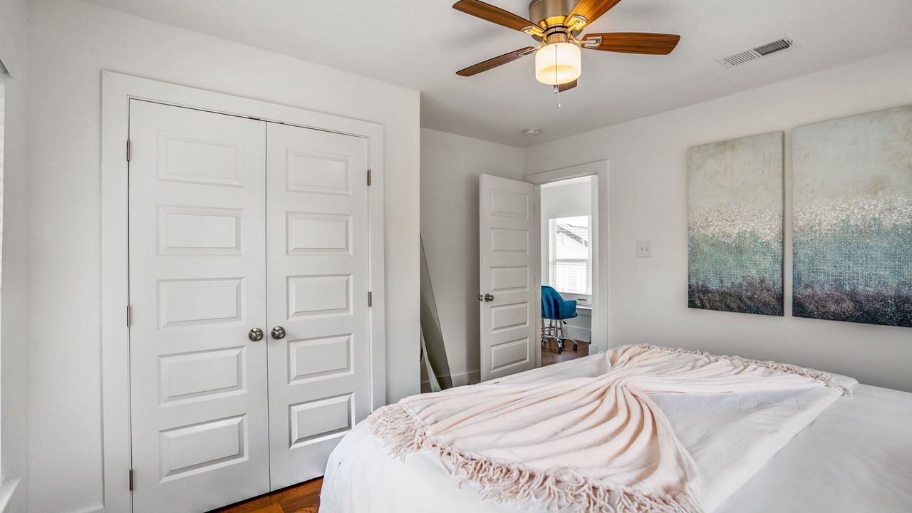 Photo of Bedroom in Greater East End