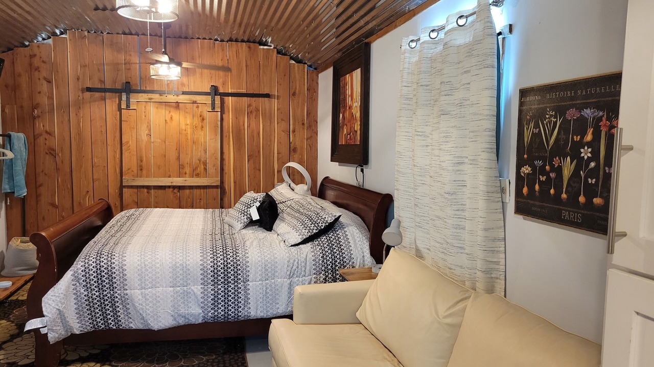 Photo of Bedroom in Kempner