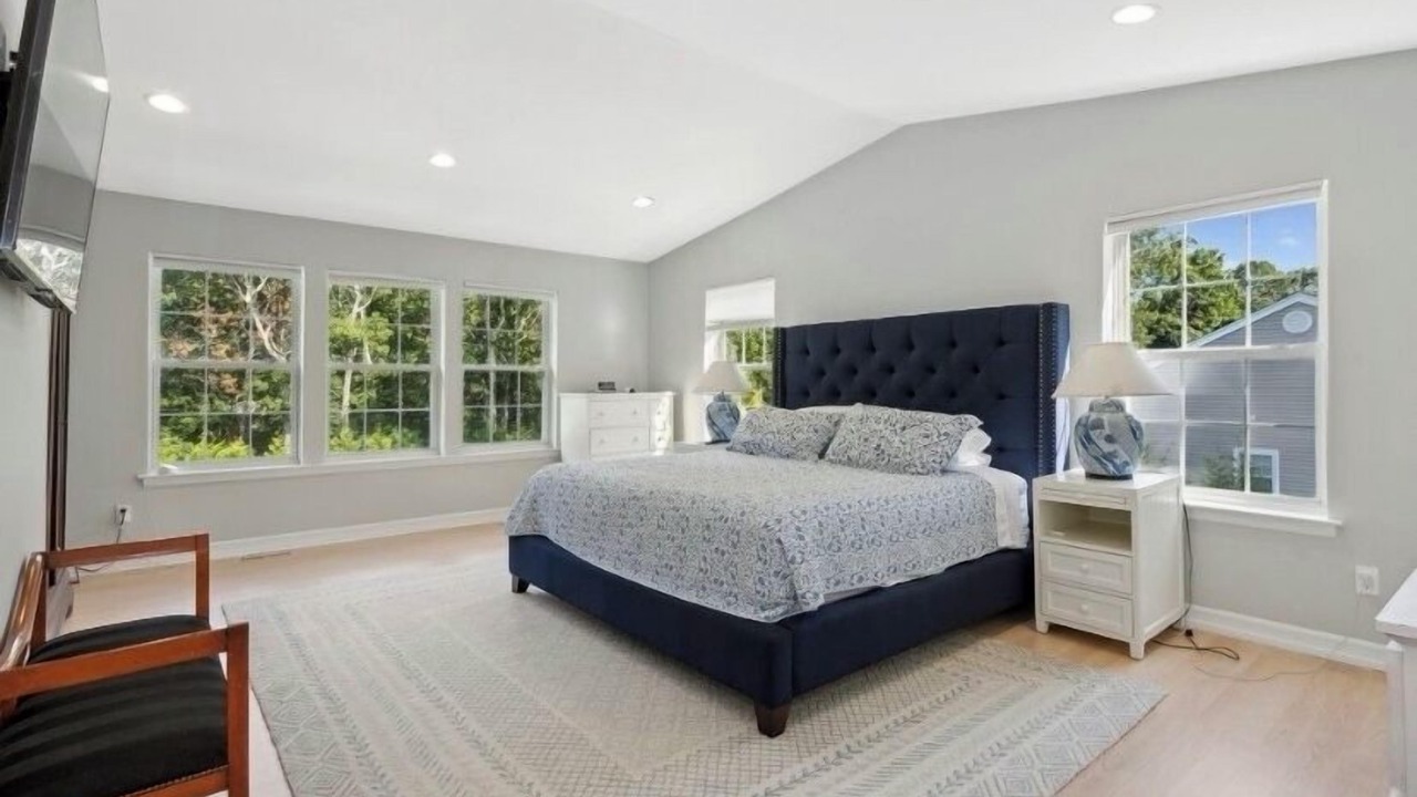 Photo of Others in Westhampton