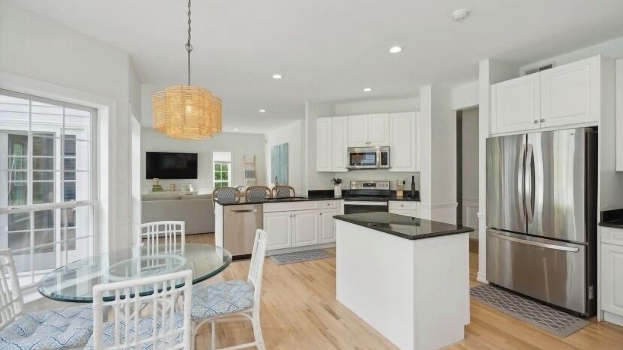 Photo of Others in Westhampton