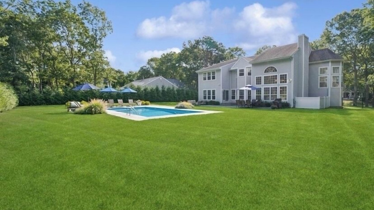 Photo of Bedroom in Westhampton