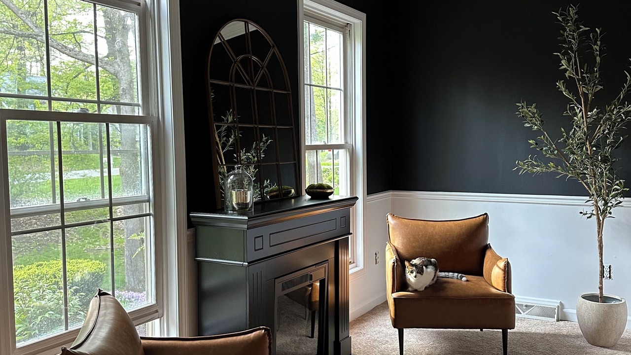 Photo of Livingroom in Saratoga Springs