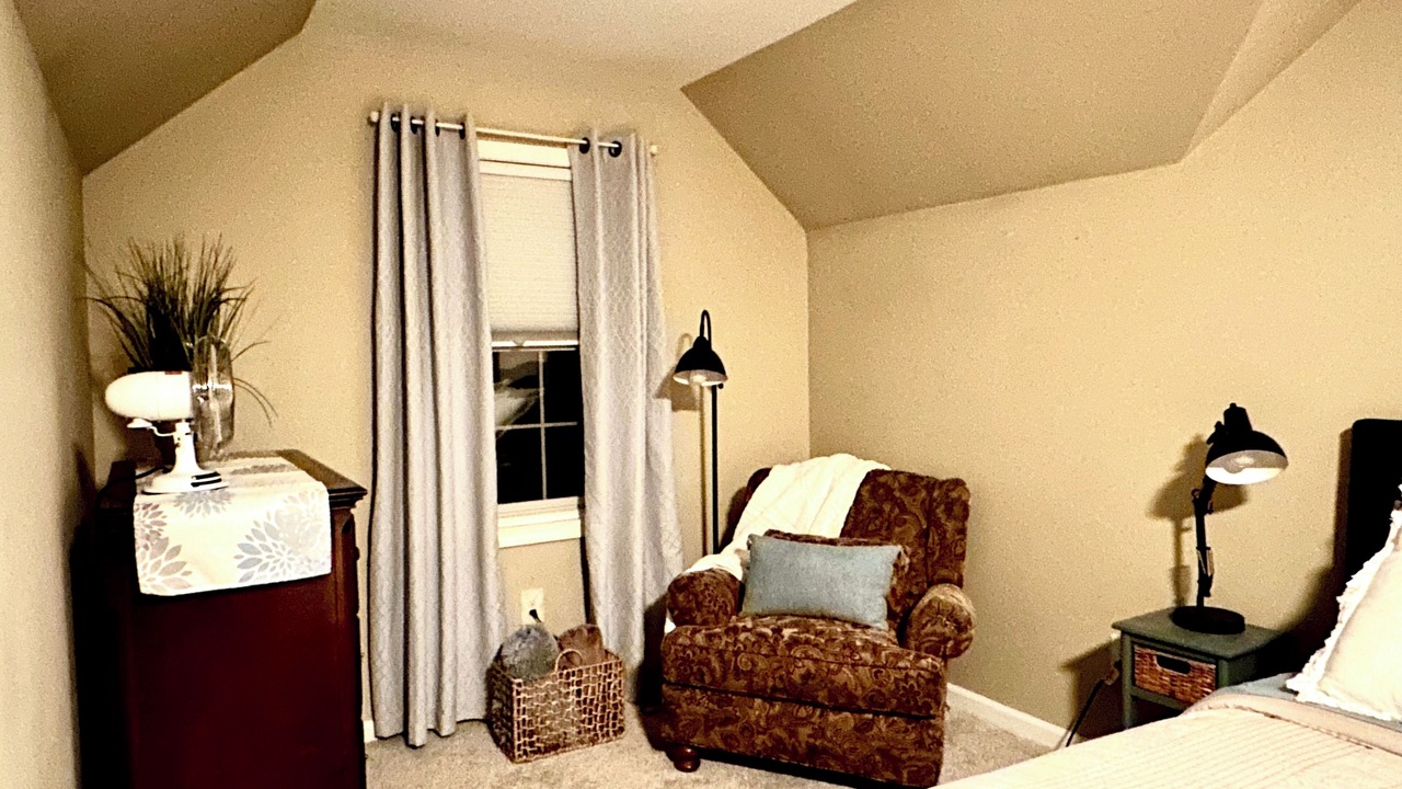 Photo of Bedroom in Saratoga Springs