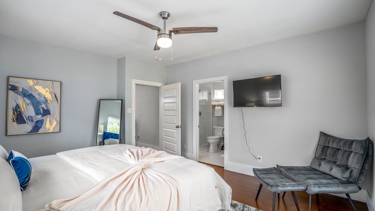 Photo of Bedroom in Greater East End