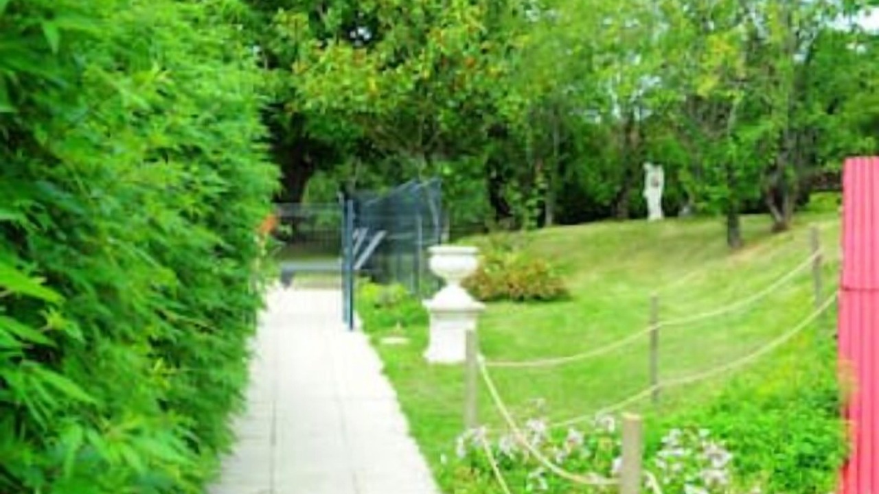 Photo of Outdoor in Vou