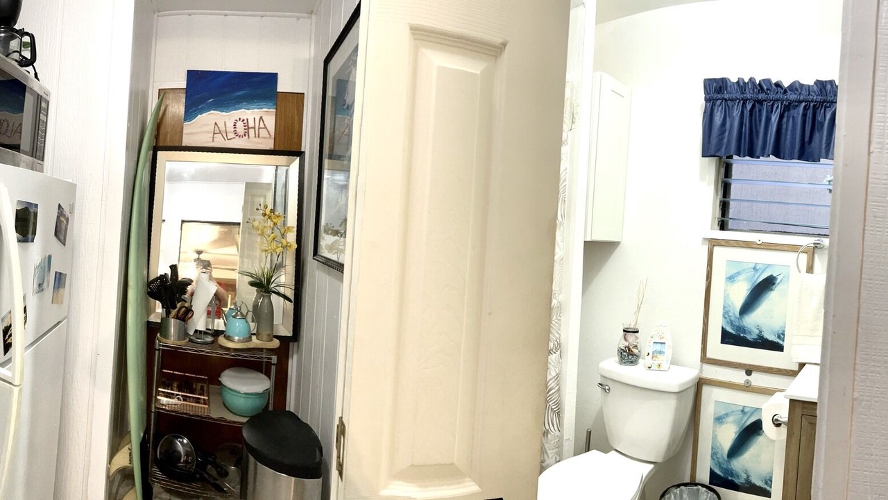 Photo of Bathroom in Kahuku