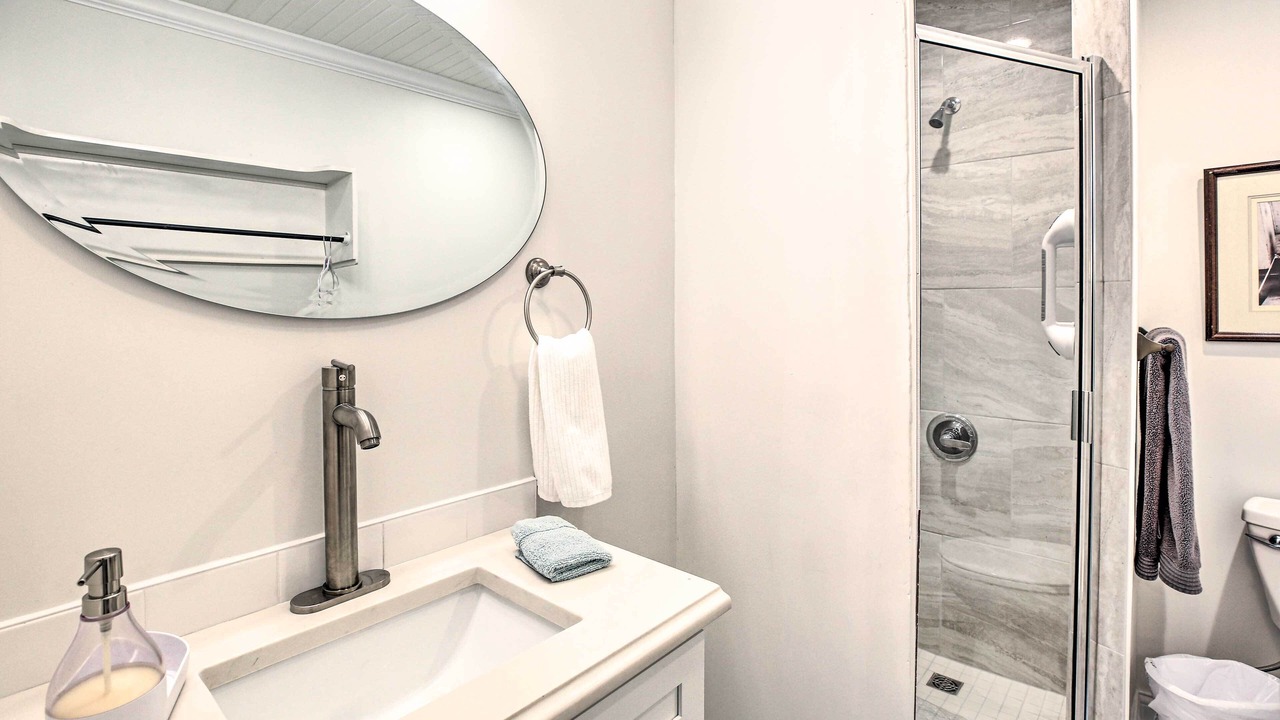 Photo of Bathroom in Williamstown