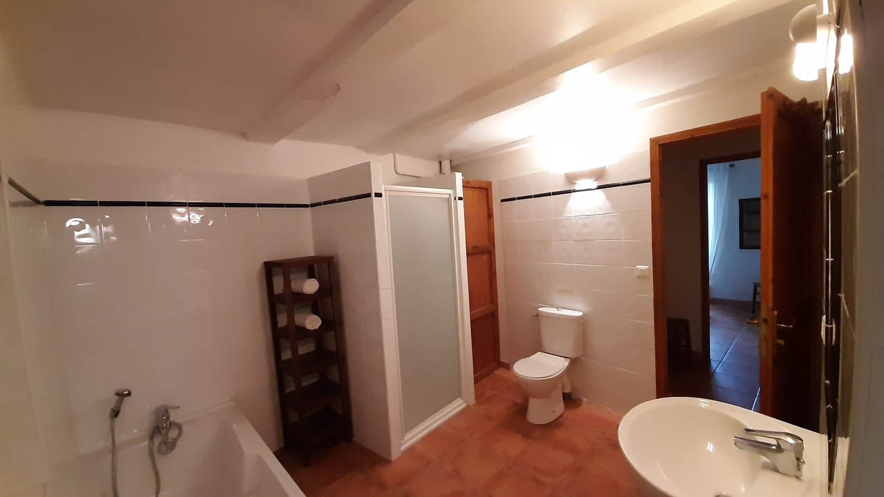 Photo of Bathroom in Saint-Andre-de-Roquepertuis