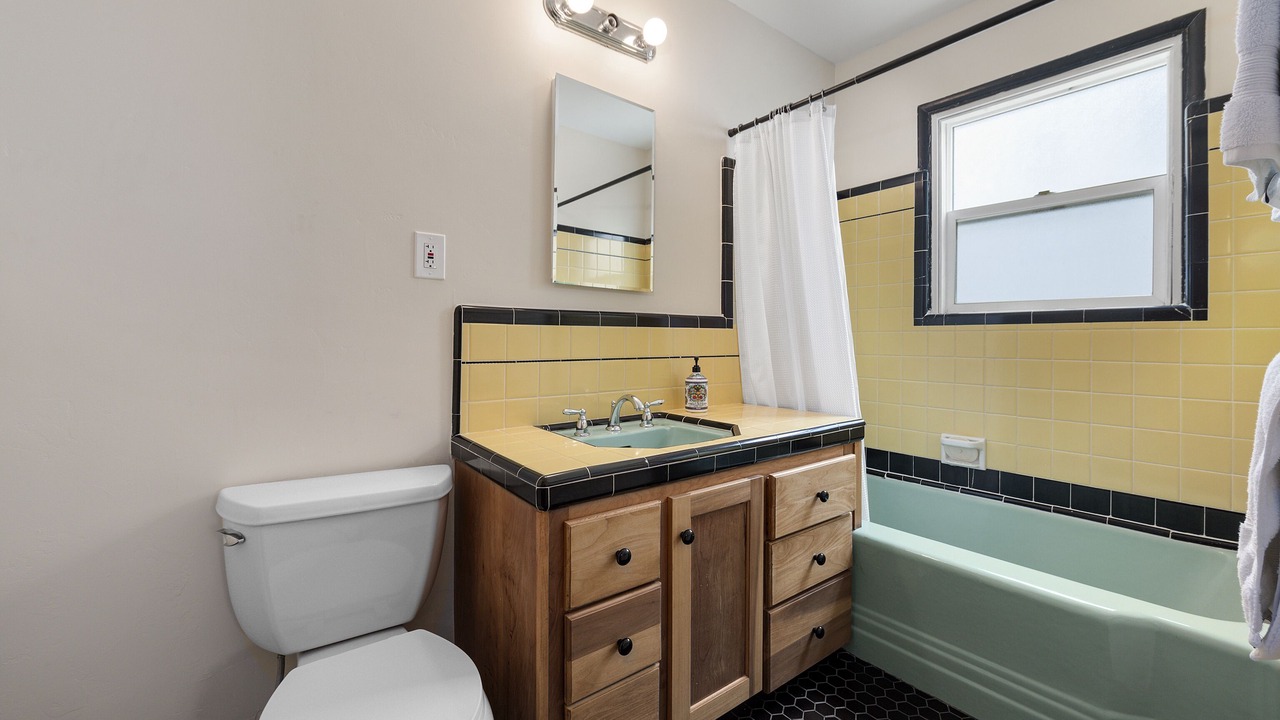 Photo of Bathroom in Ocean Beach
