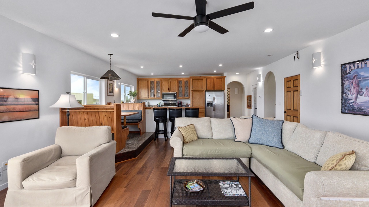 Photo of Livingroom in Ocean Beach