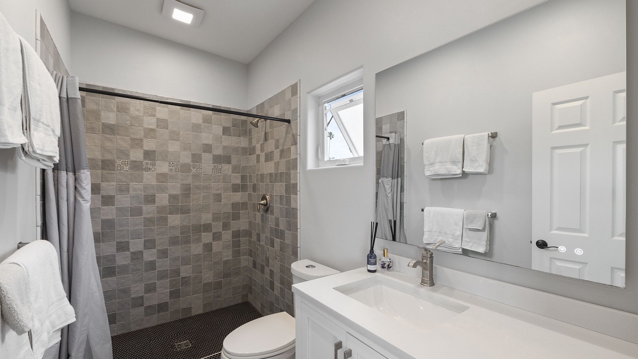 Photo of Bathroom in Ocean Beach