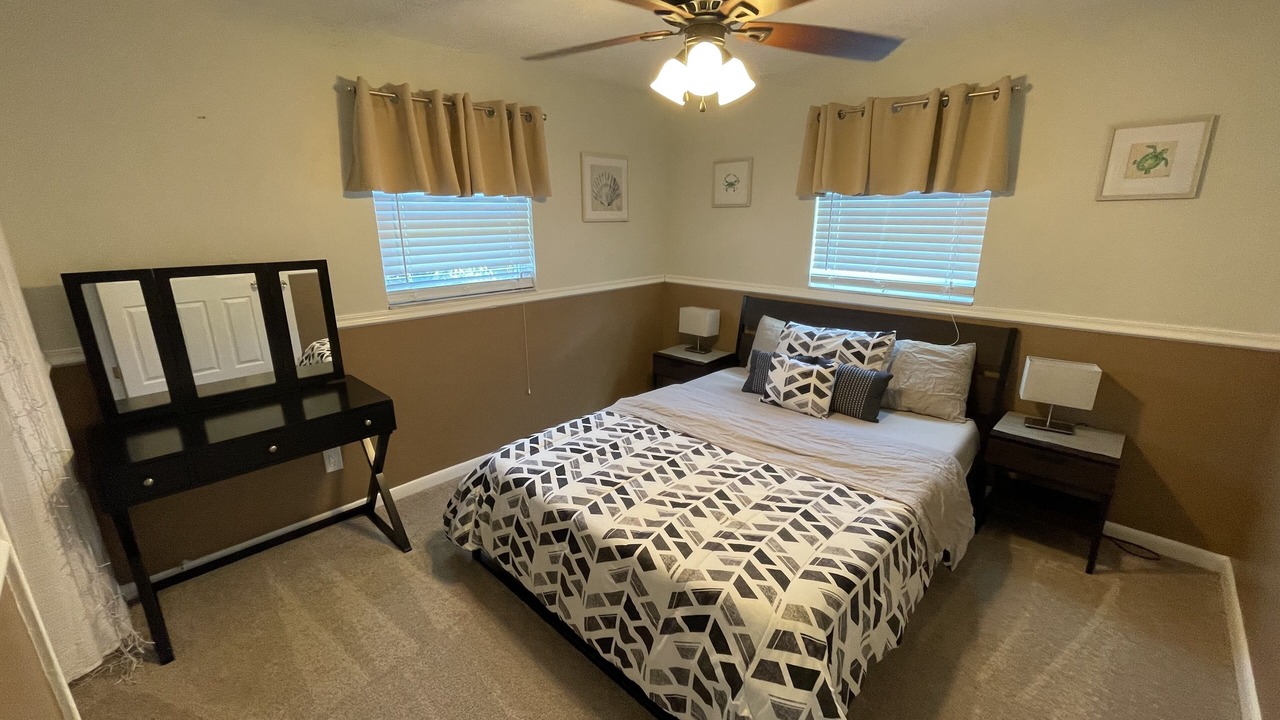Photo of Bedroom in Anona