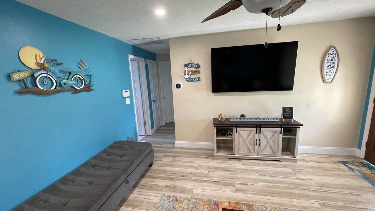 Photo of Livingroom in Anona