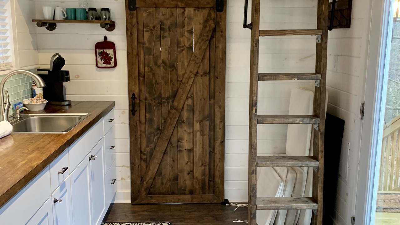 Photo of Bathroom in Clover
