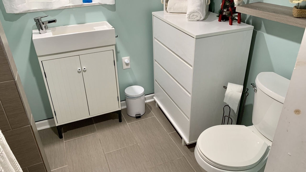 Photo of Bathroom in Clover