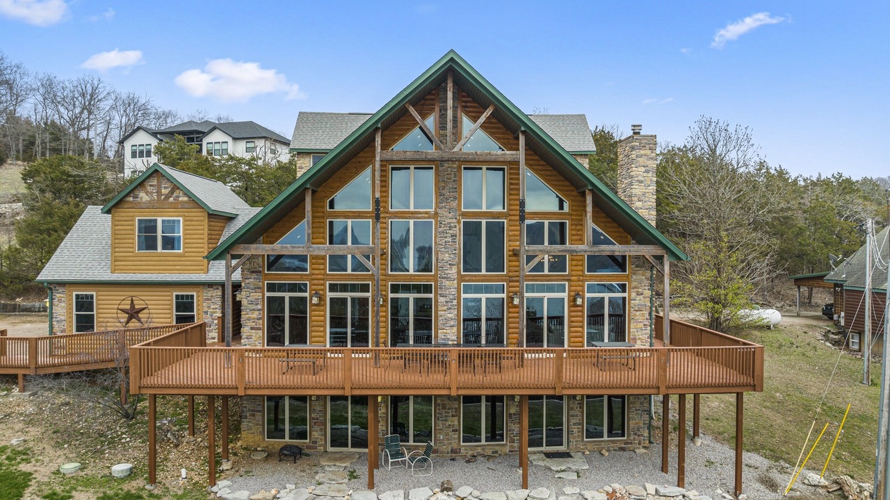 Photo of Outdoor in Branson West