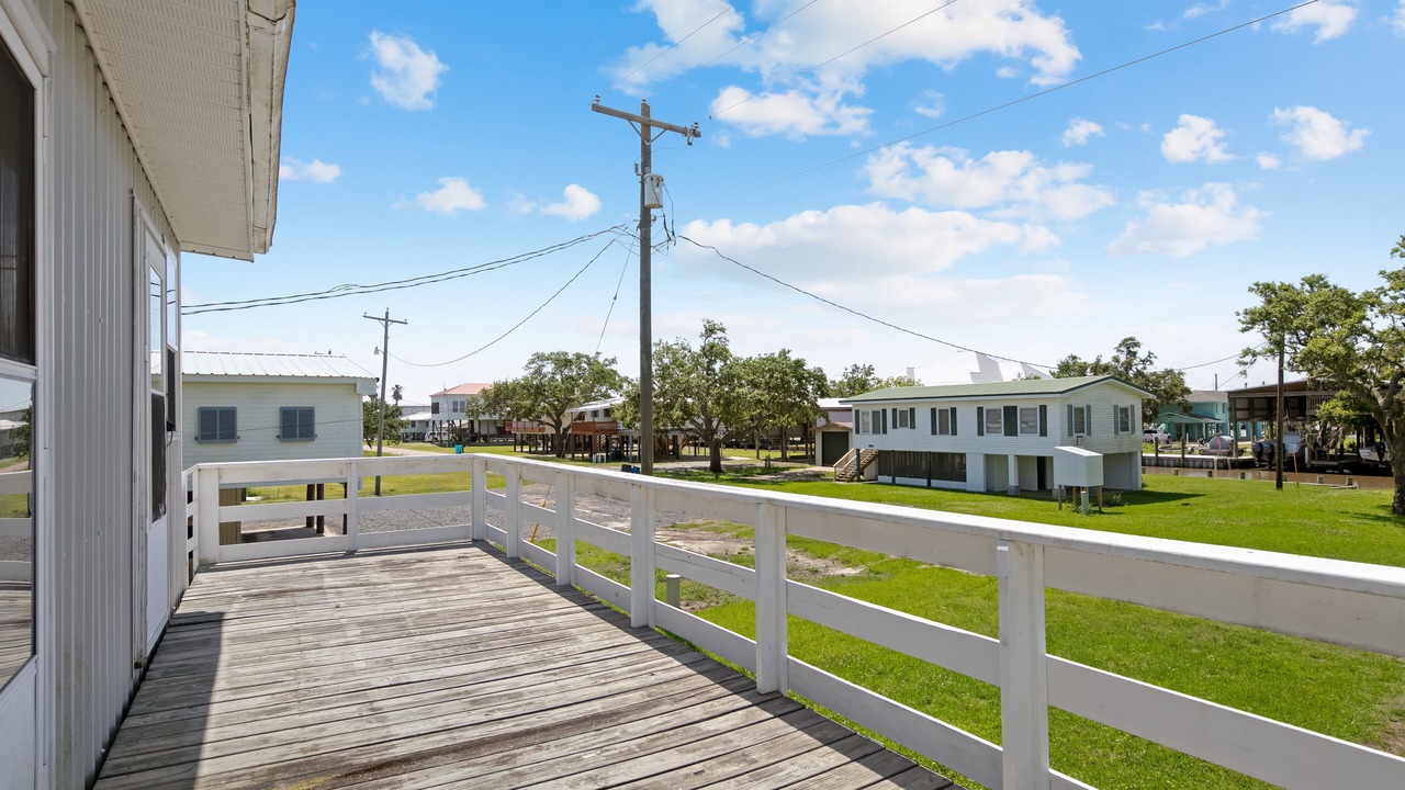 Photo of Patio Balcony in Cypremort Point