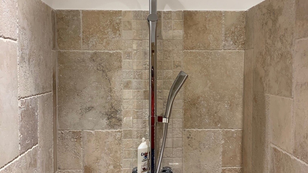 Photo of Bathroom in Tourgeville