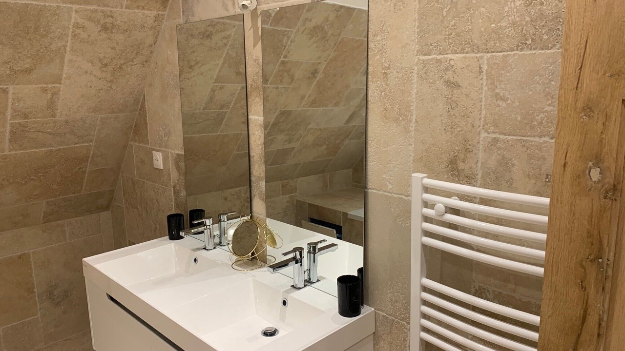 Photo of Bathroom in Tourgeville