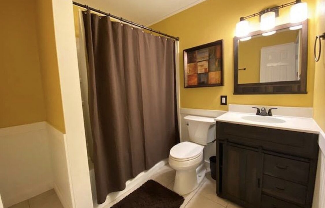 Photo of Bathroom in Gonzales