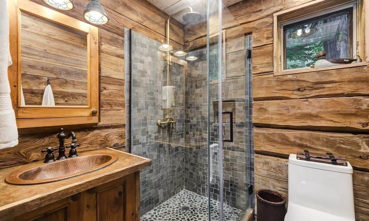 Photo of Bathroom in Chelsea