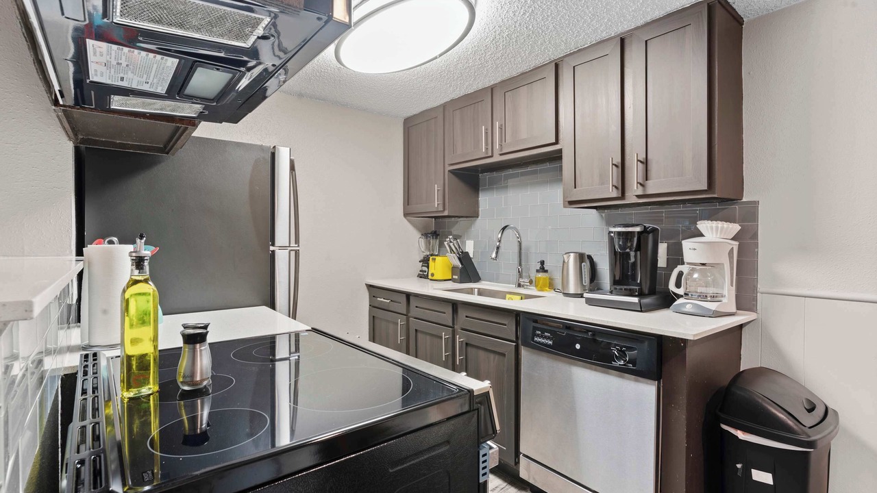 Photo of Others in Dawson