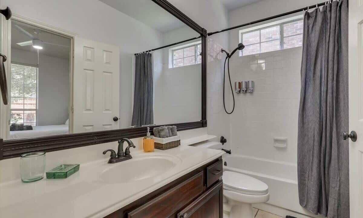 Photo of Bathroom in Plano