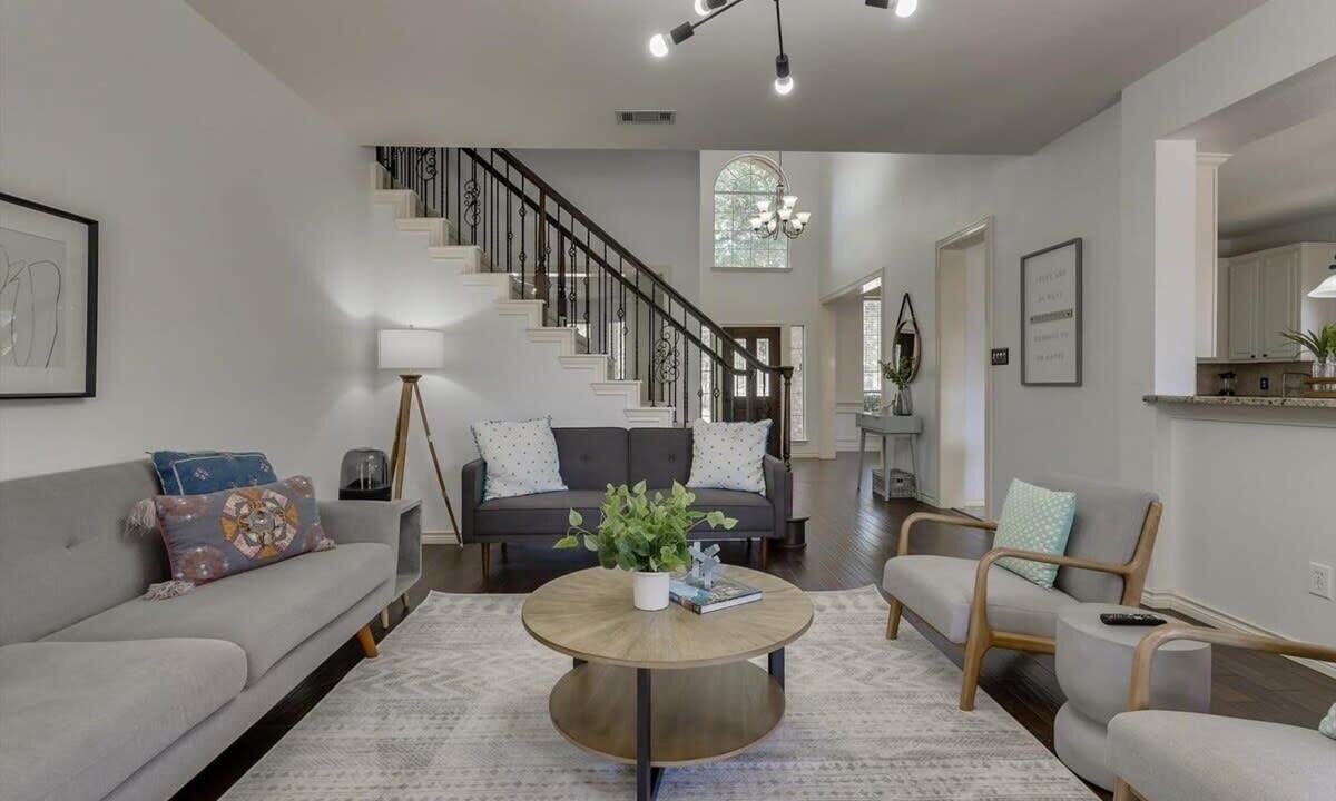 Photo of Livingroom in Plano