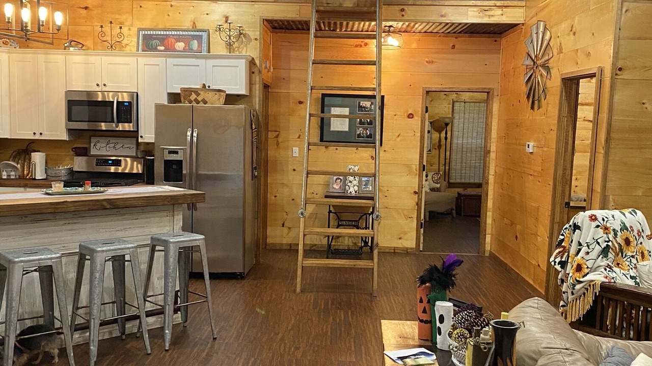 Photo of Livingroom in Mittie