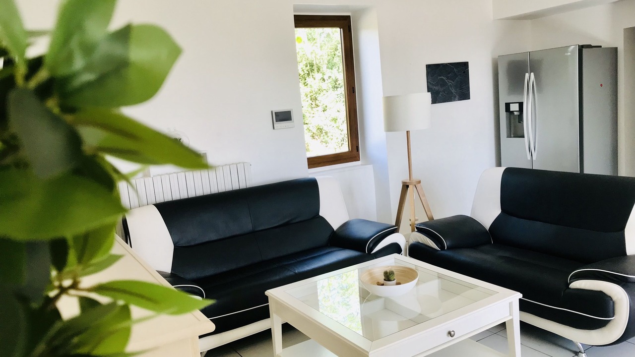 Photo of Livingroom in Saint-Medard