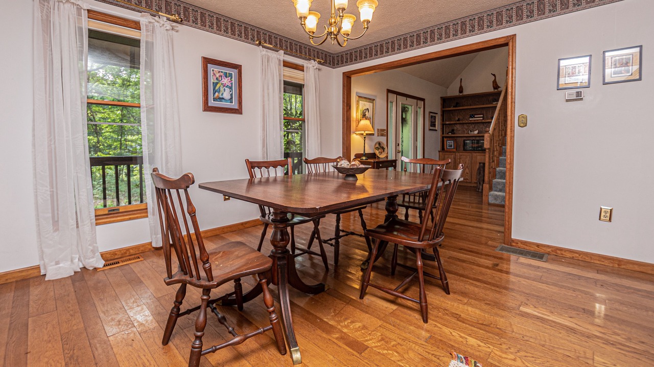 Photo of Livingroom in Blakeslee