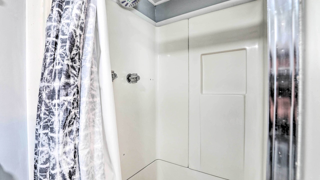 Photo of Bathroom in Summerton