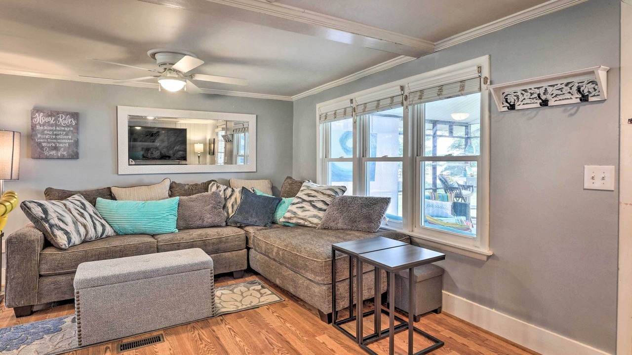 Photo of Livingroom in Summerton