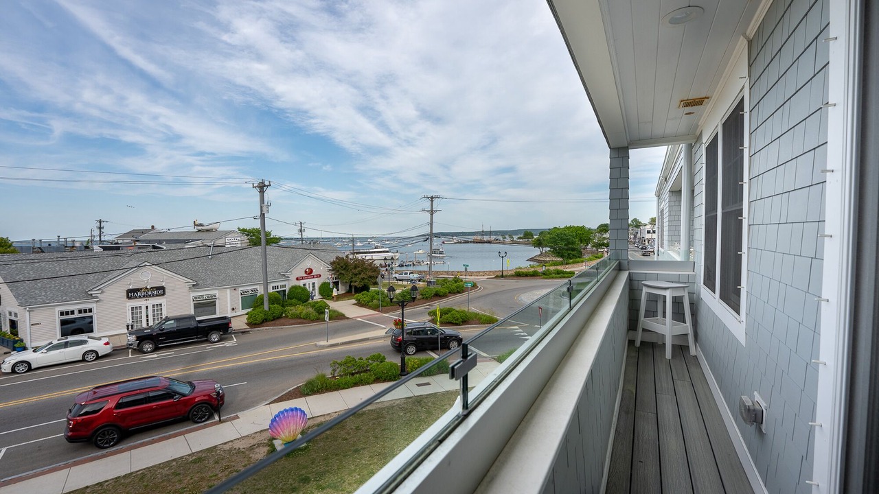 Photo of Patio Balcony in Plymouth Cultural District