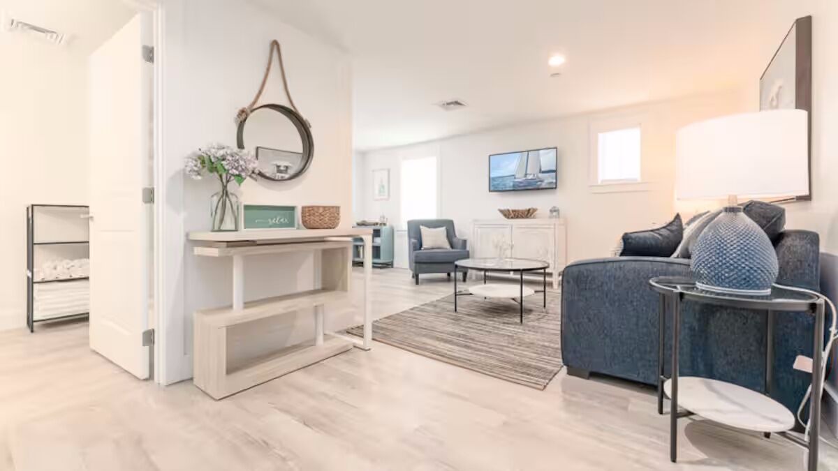 Photo of Bedroom in Plymouth Cultural District