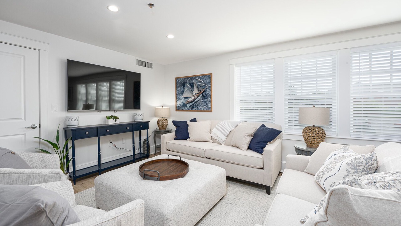 Photo of Bedroom in Plymouth Cultural District