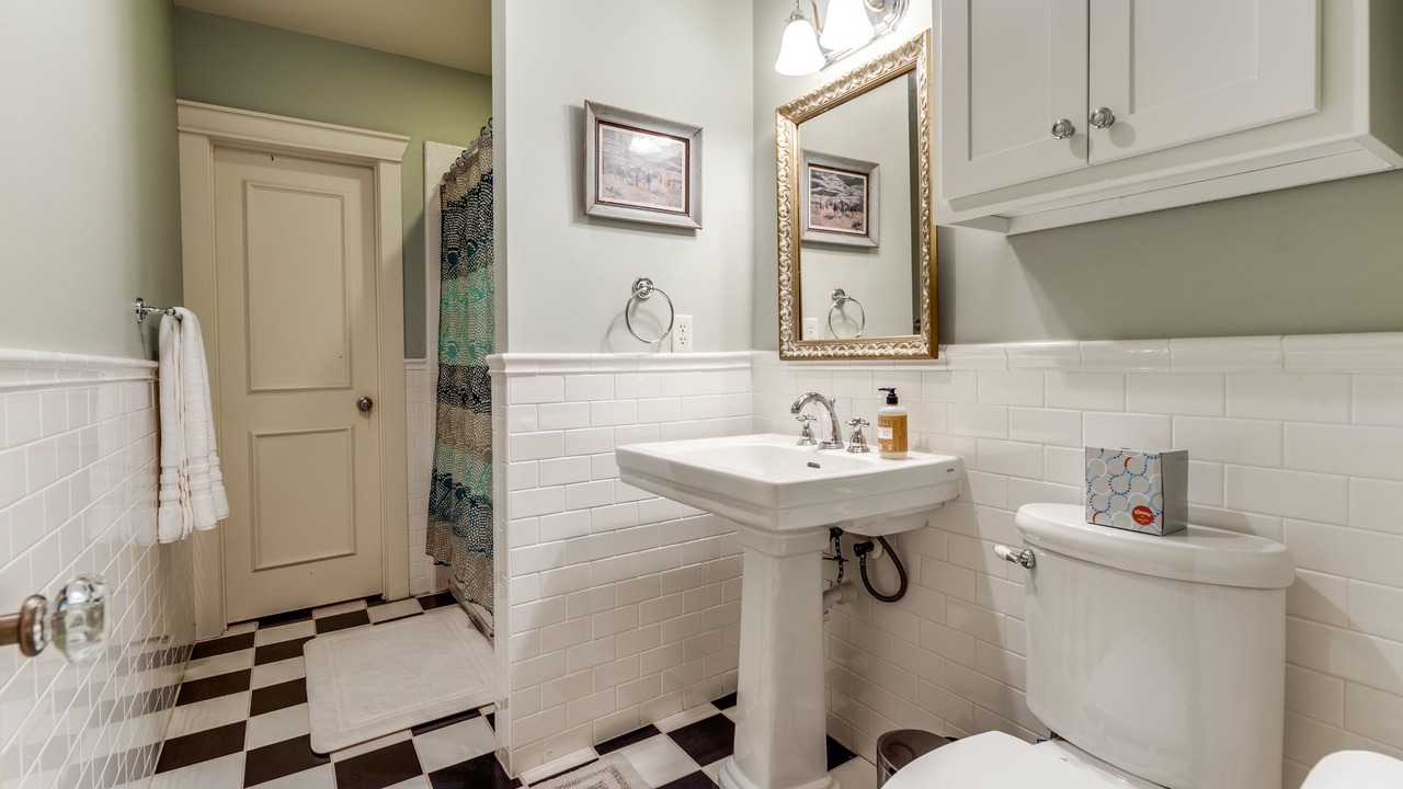 Photo of Bathroom in Fort Worth Cultural District