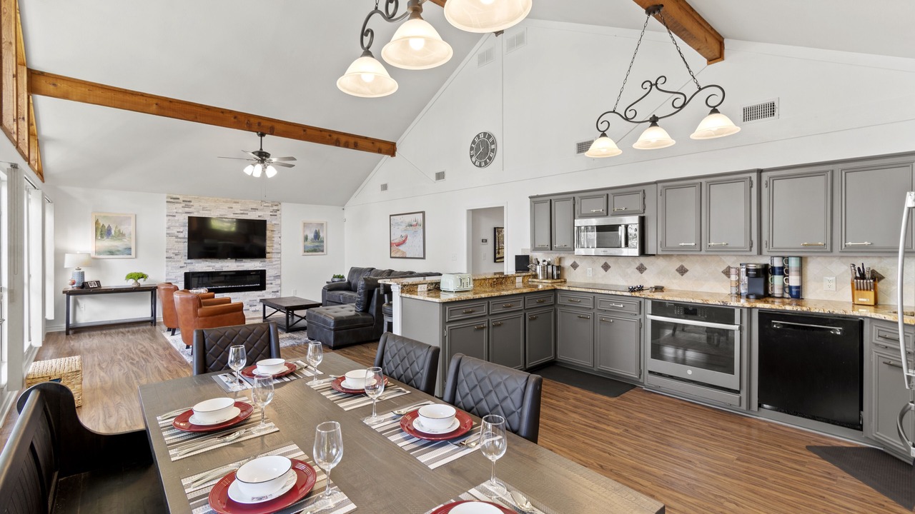 Photo of Kitchen in Carolyn Estates