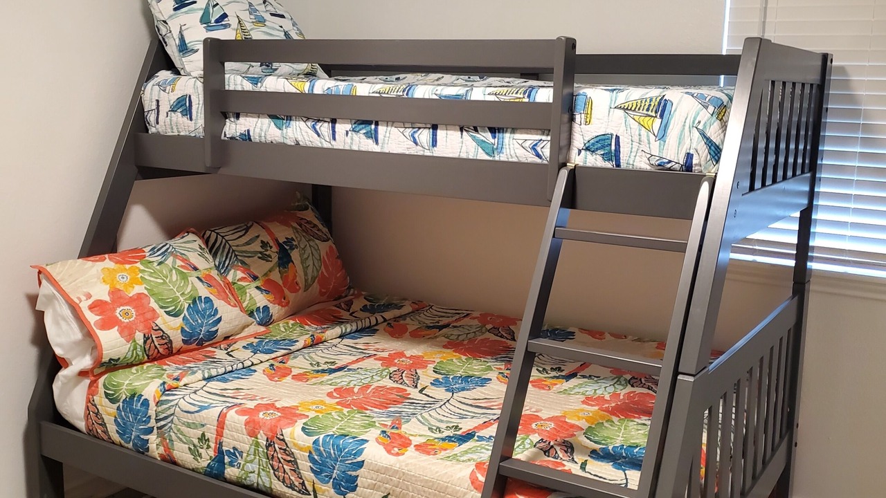 Photo of Bedroom in Carolyn Estates