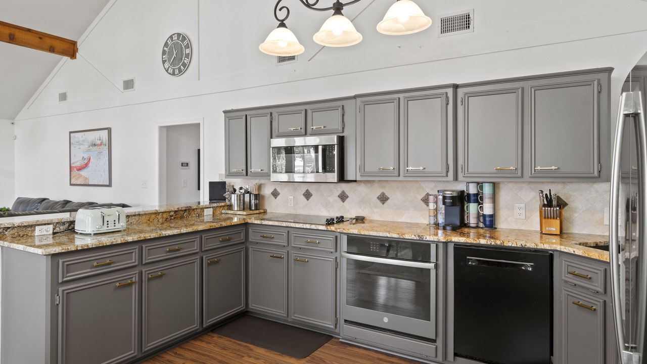 Photo of Kitchen in Carolyn Estates