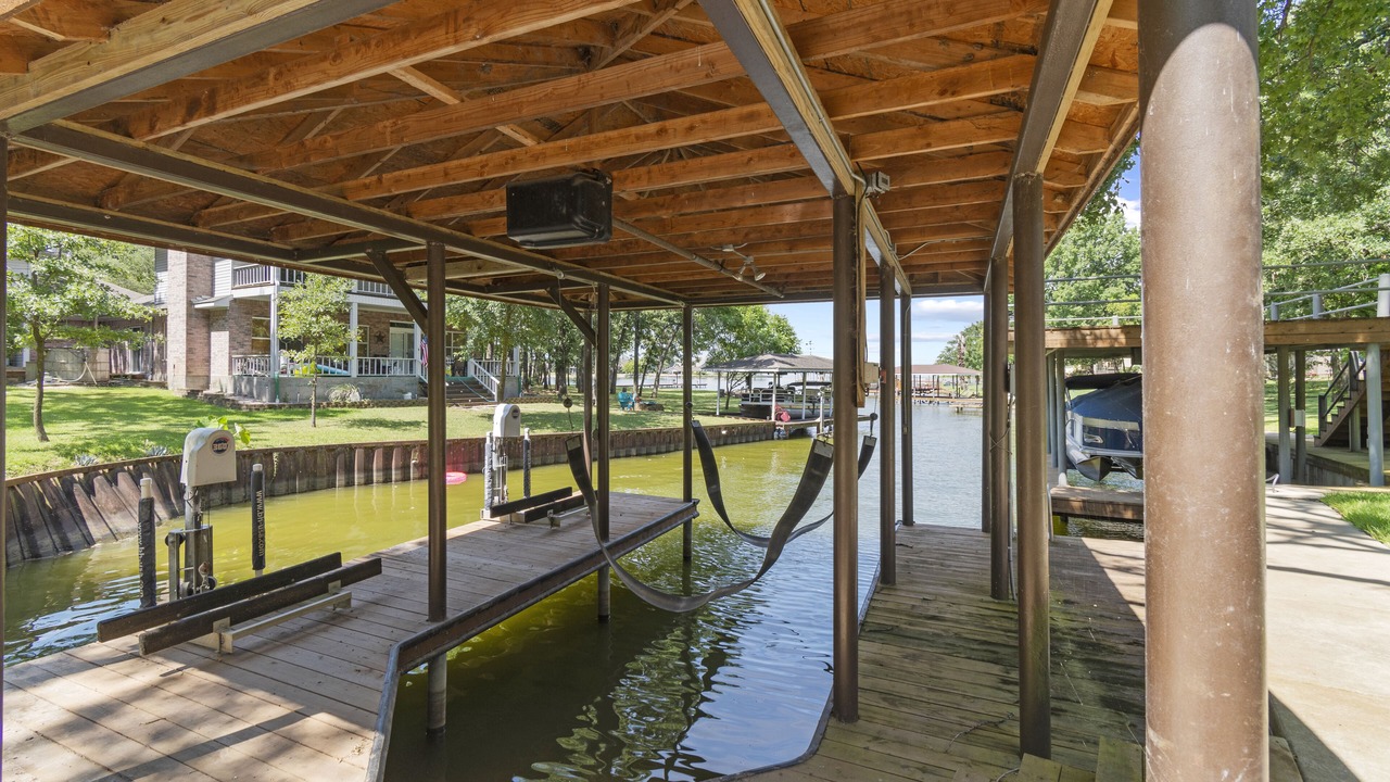 Photo of Outdoor in Carolyn Estates