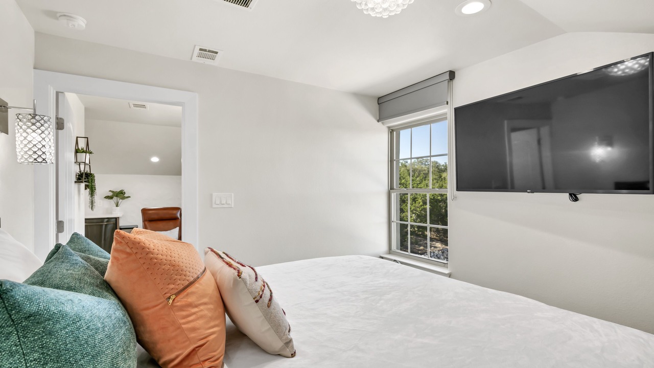 Photo of Bedroom in Spicewood