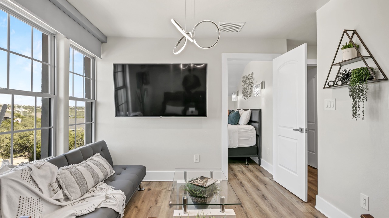 Photo of Livingroom in Spicewood